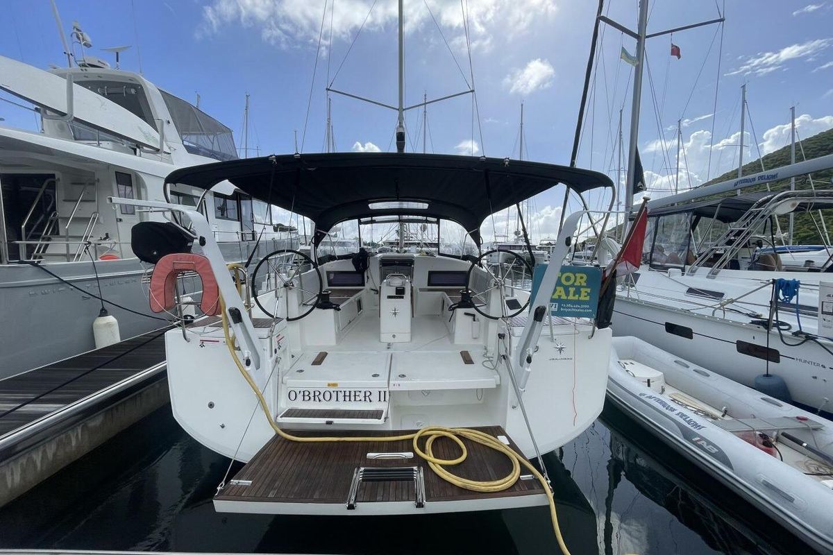 2022 Jeanneau Sun Odyssey 490