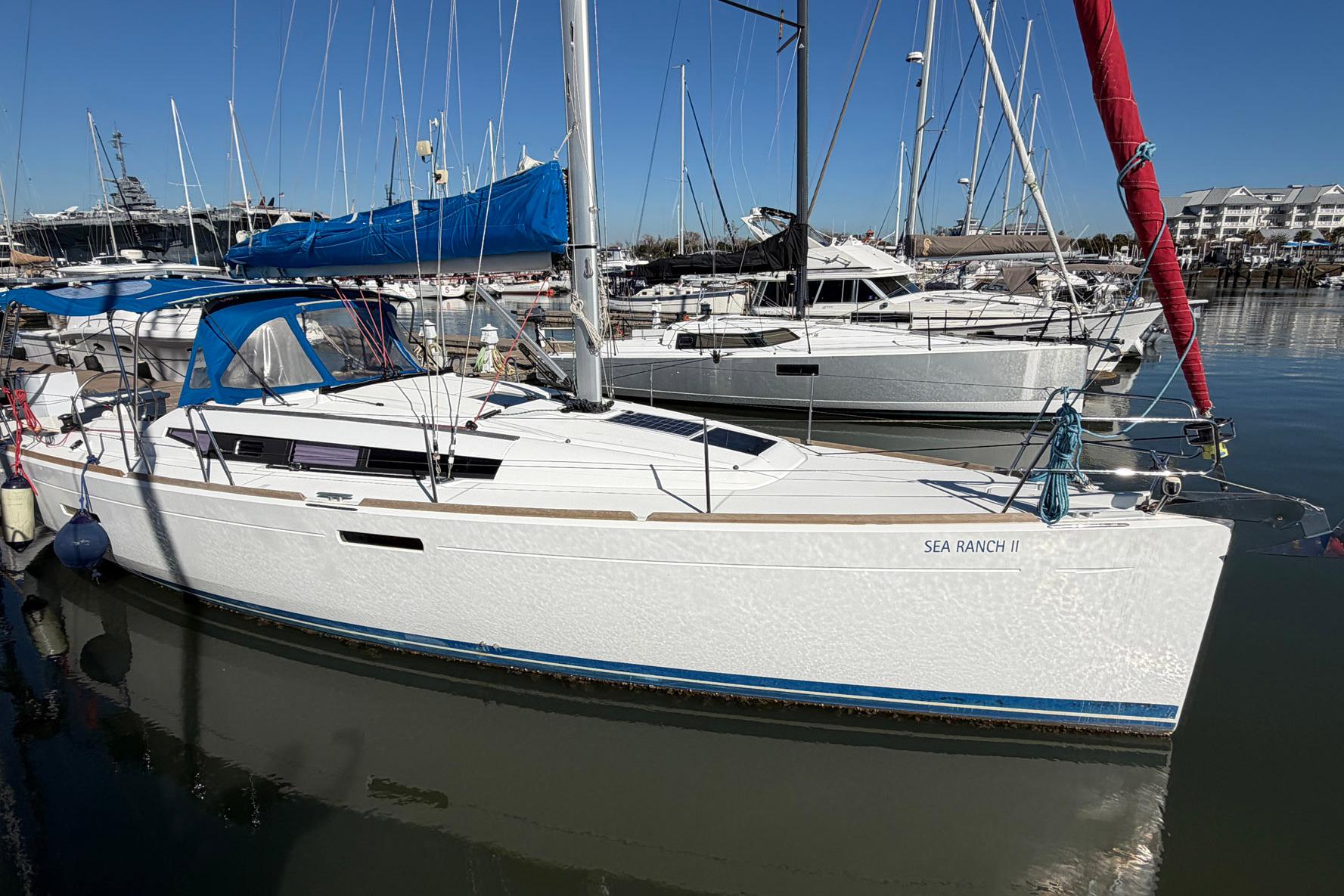 2018 Jeanneau Sun Odyssey 389