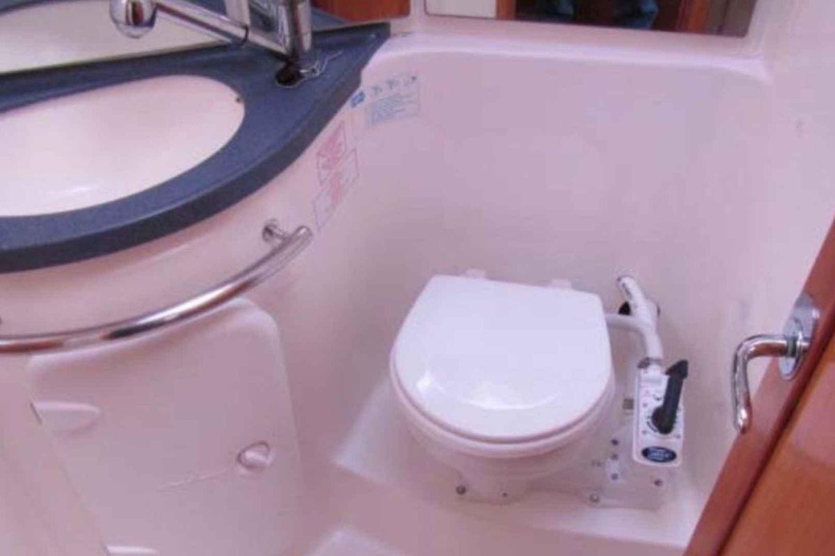 2008 Bavaria Cruiser 50