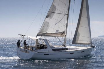 2012 Beneteau Oceanis 45 Boats