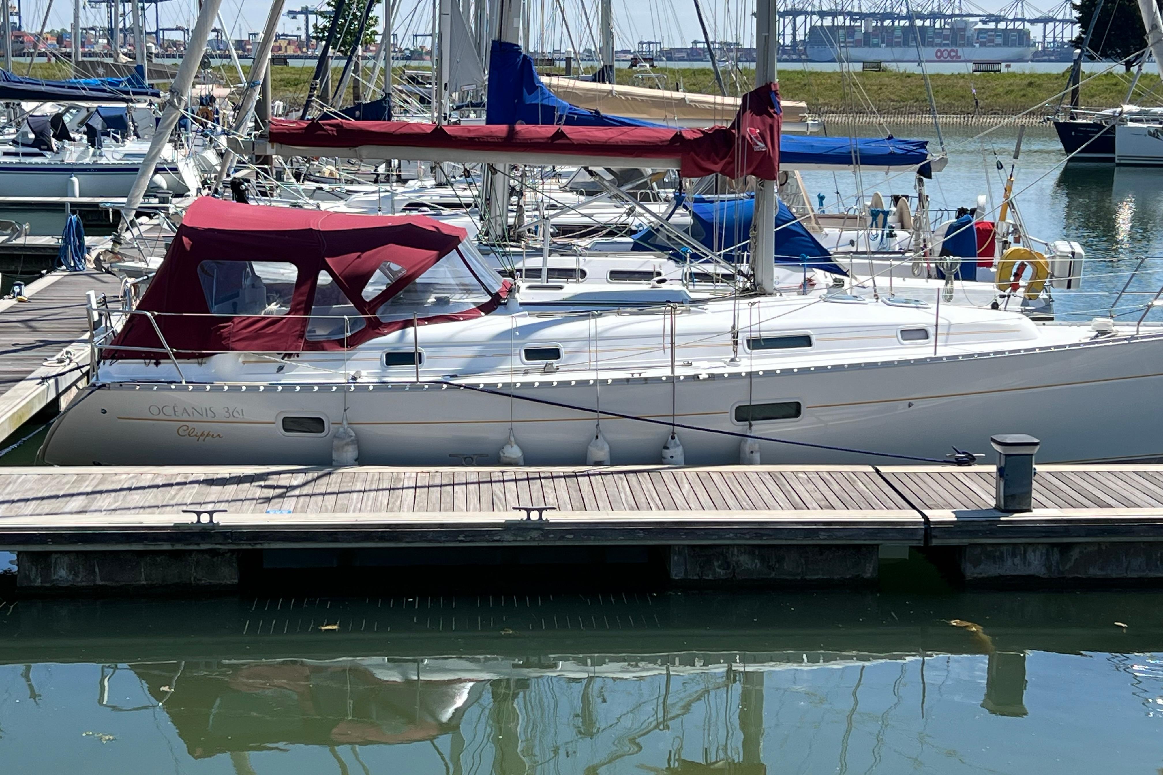 1999 Beneteau Oceanis Clipper 361