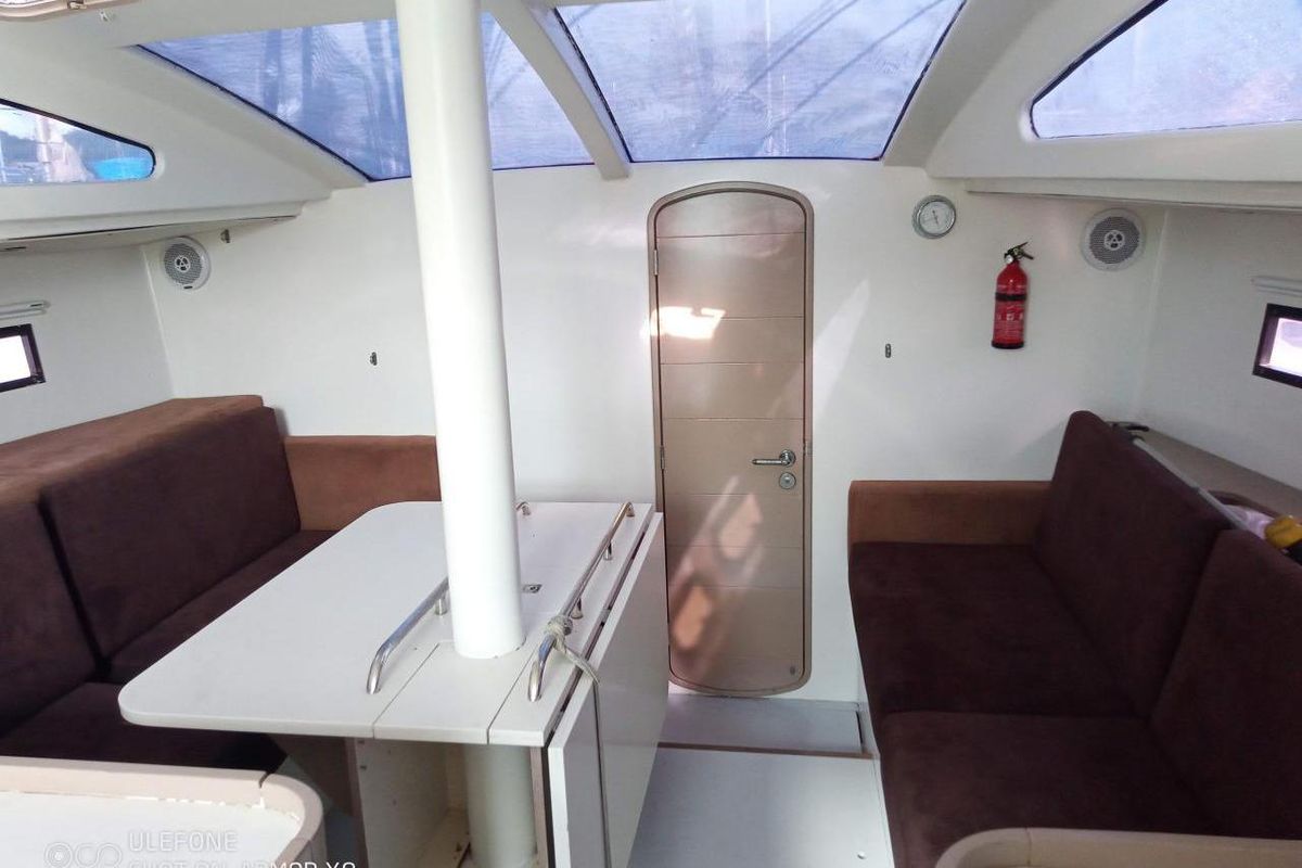 2012 RM Yachts RM 1260