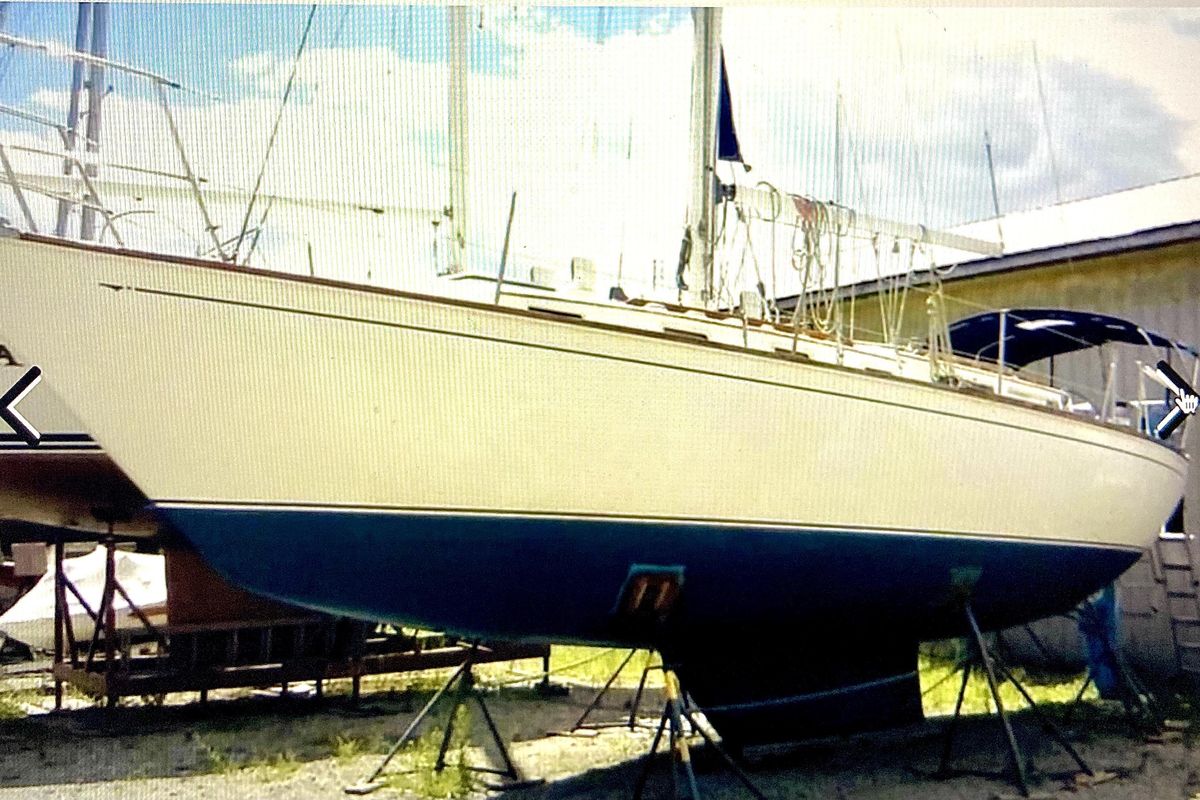 1986 Sabre 38
