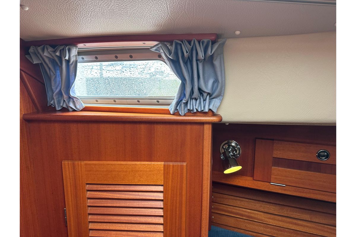 2001 Hallberg-Rassy 34