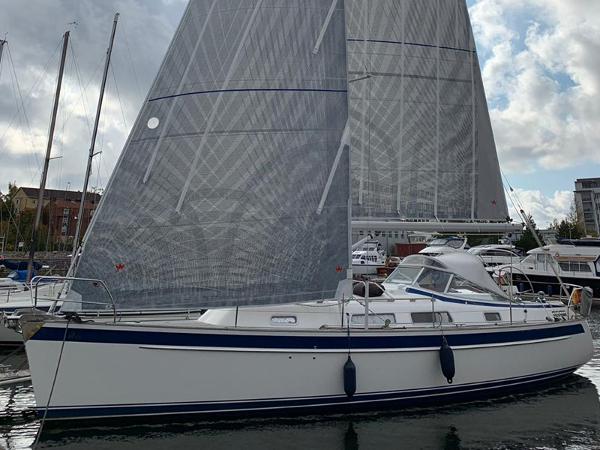 2010 Hallberg-Rassy 372 en venta en Alanya, Turkey