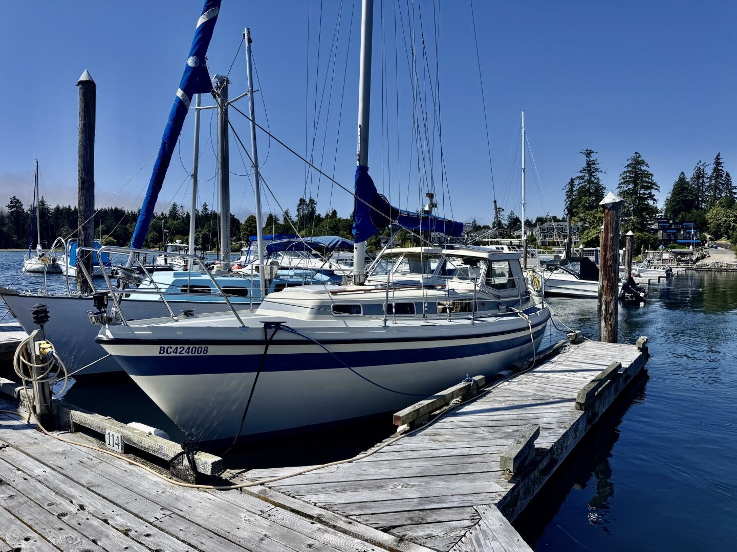 1984 LM 30 for sale in Sooke, British Columbia, Canada
