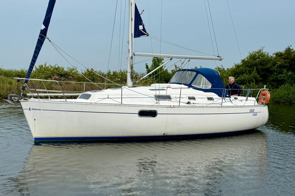 1994 Beneteau Oceanis 321