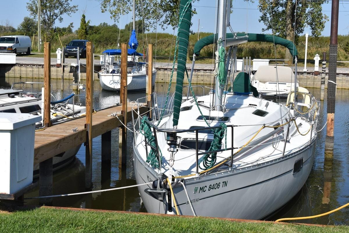 1996 Beneteau Oceanis 321