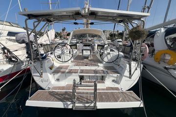2012 Beneteau Oceanis 45 Boats