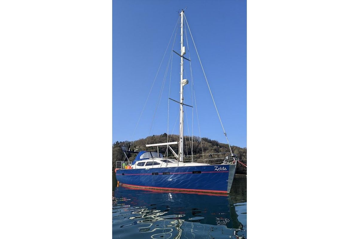 2000 Southerly 110