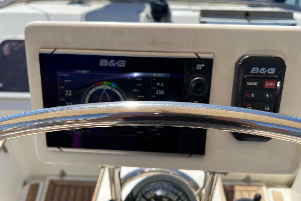 1992 Ferretti Yachts Altura 41