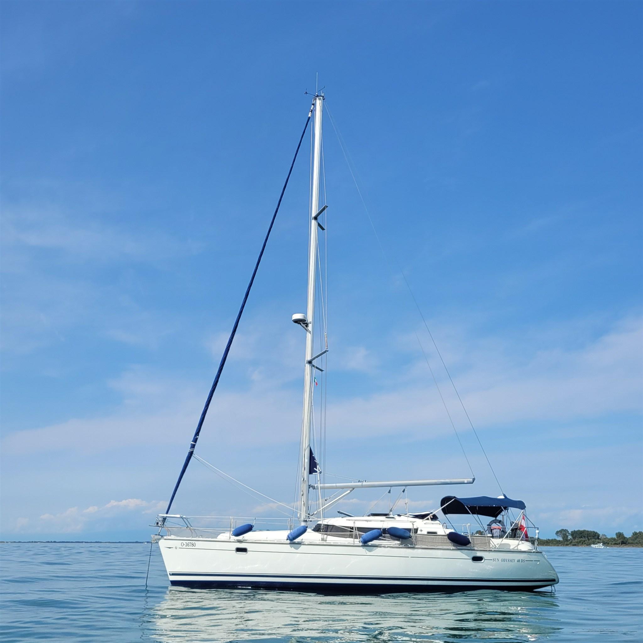 2002 Jeanneau Sun Odyssey 40 DS Boats for sale in Öckerö, Sweden