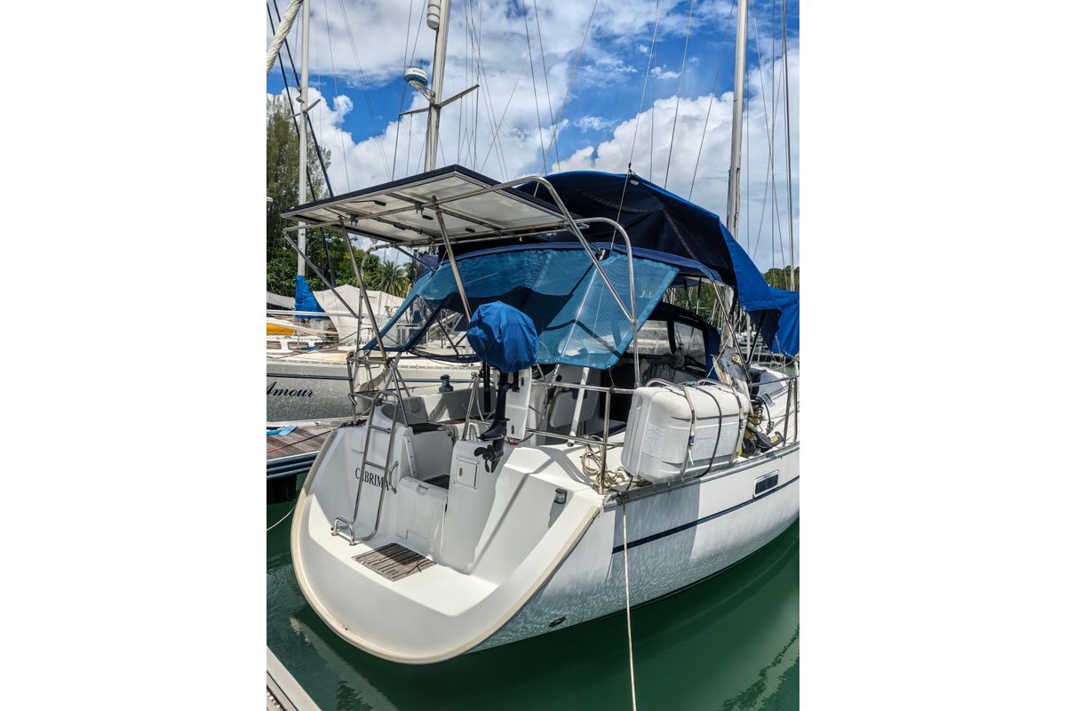 2001 Beneteau Oceanis 331