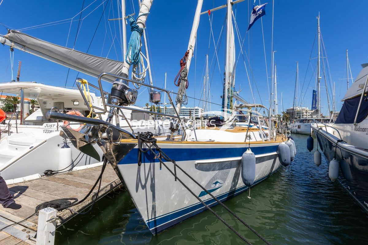2006 Hallberg-Rassy 43