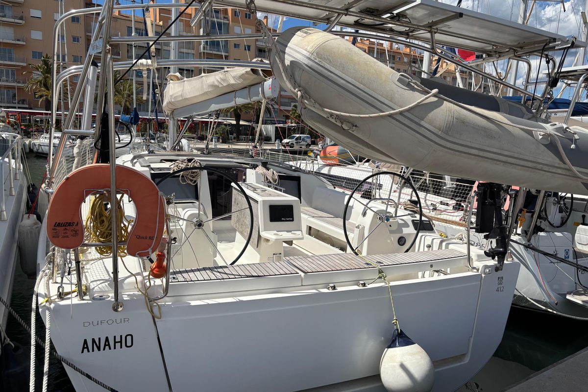 2021 Dufour 412