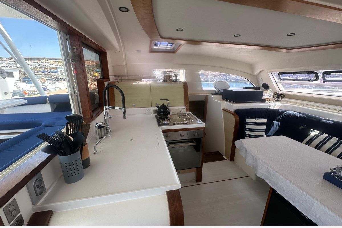 2014 Catana 47