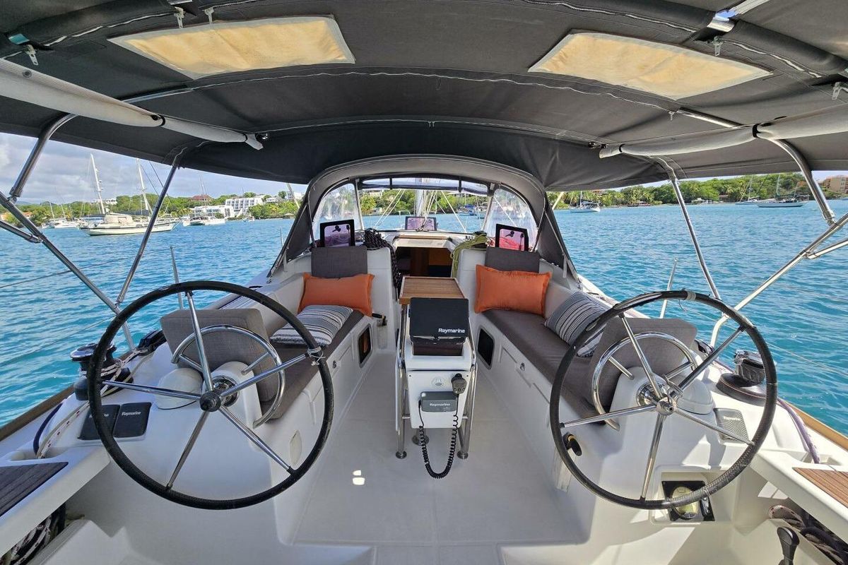 2013 Jeanneau Sun Odyssey 409