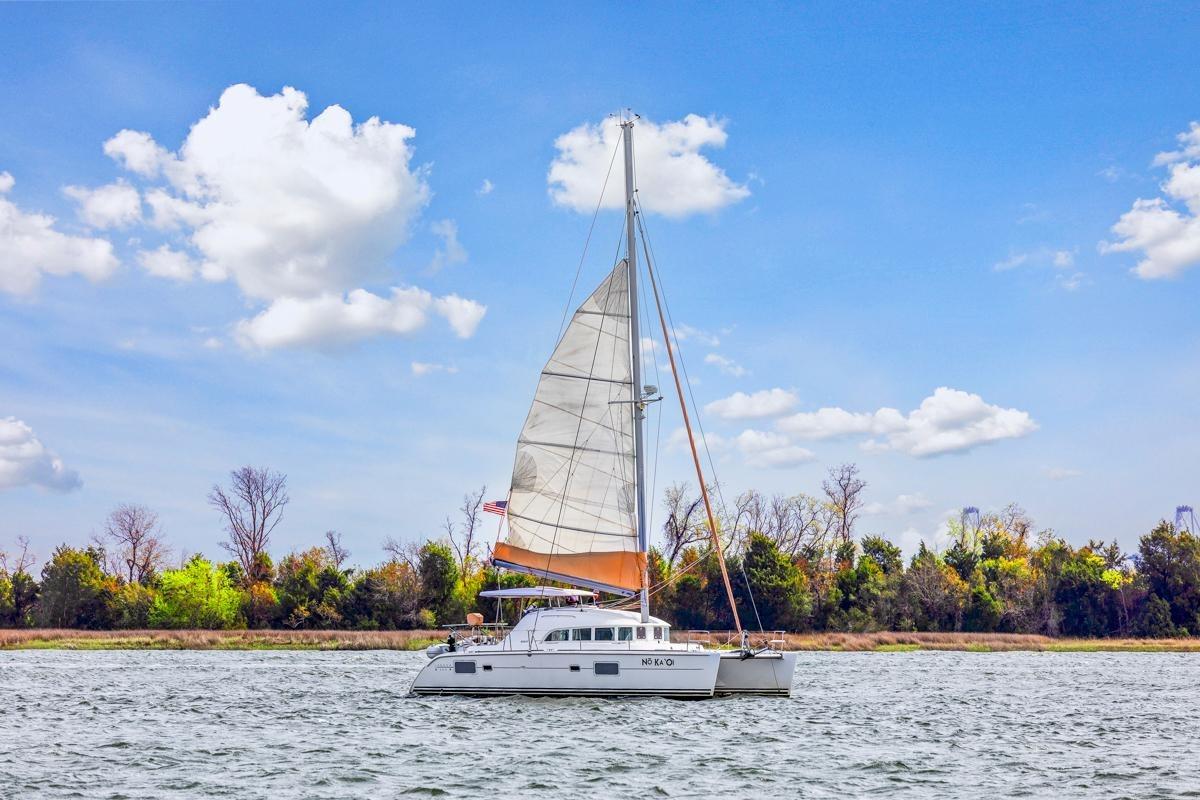 2005 Lagoon 380 for sale in Bridgeton, North Carolina