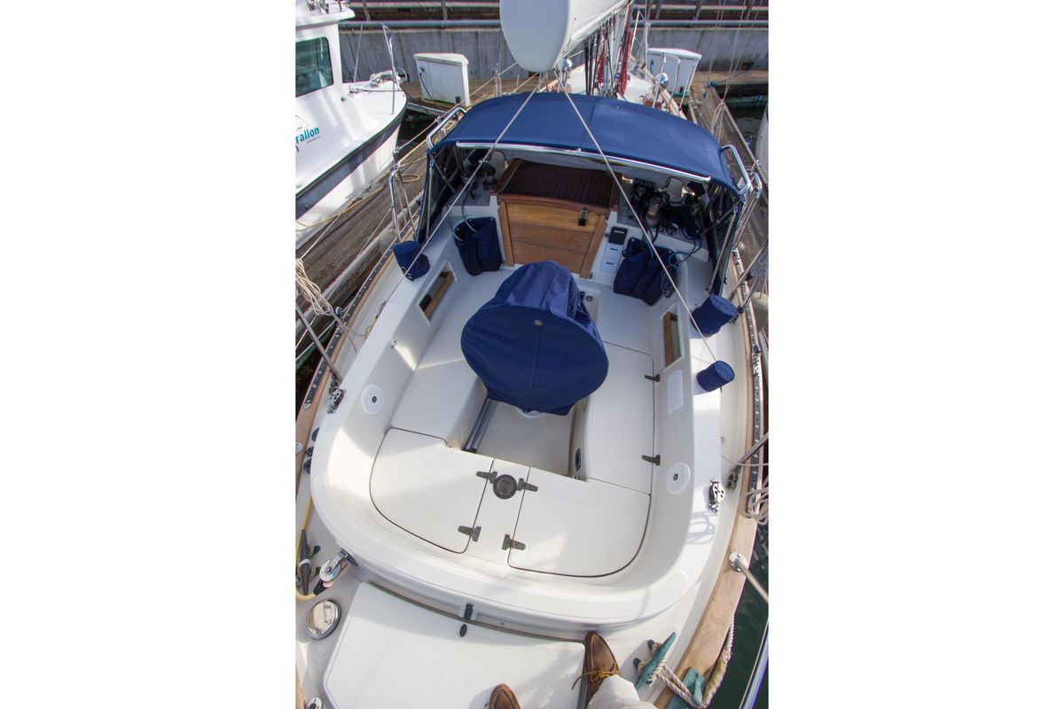 1992 Pacific Seacraft 37