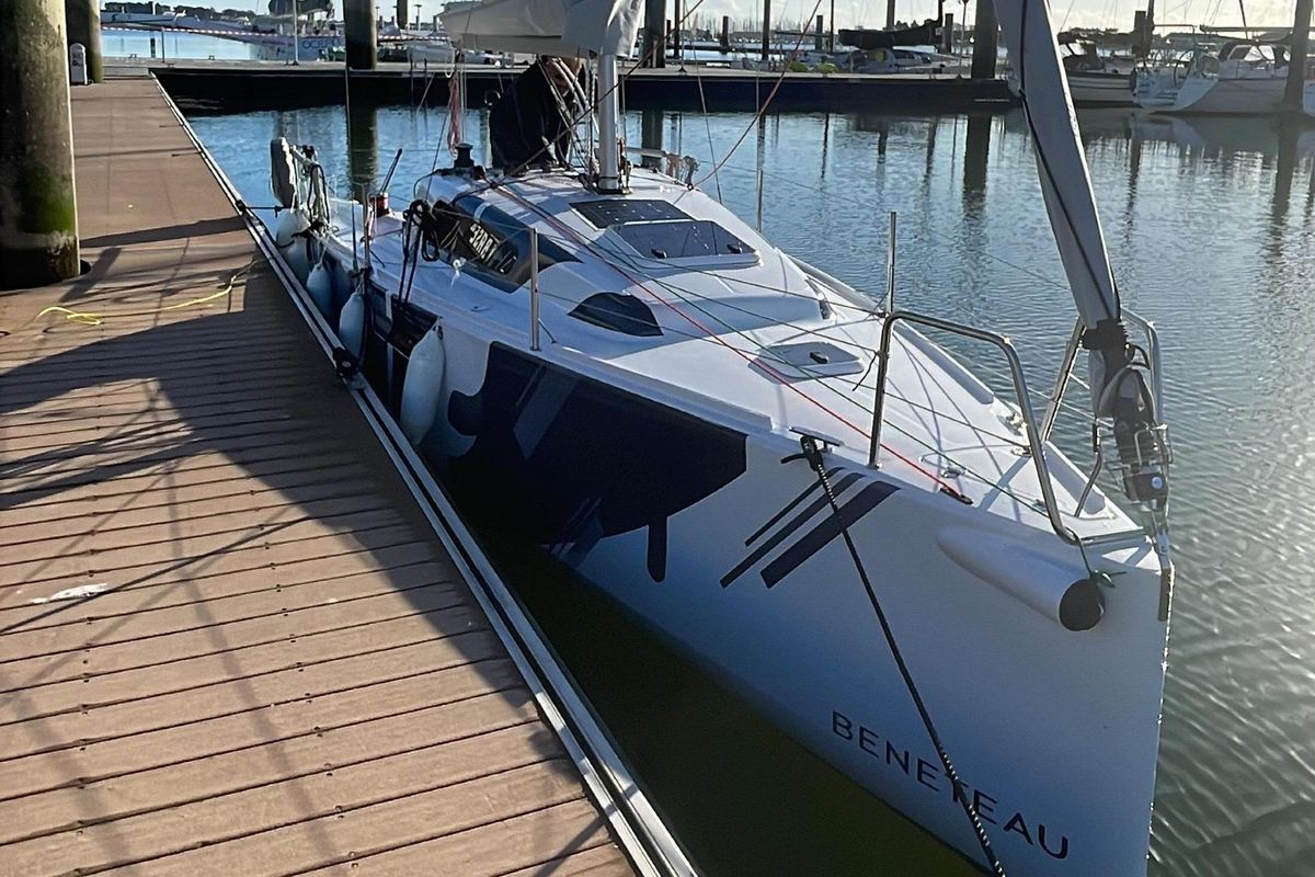 2024 Beneteau First 27 for sale in Les Sables-d'Olonne, Vendée, France 26 ft