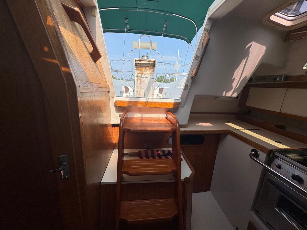 1997 Catalina 36 en venta en Tracey’s Landing, Maryland