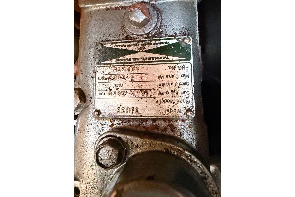 2000 Catalina 380