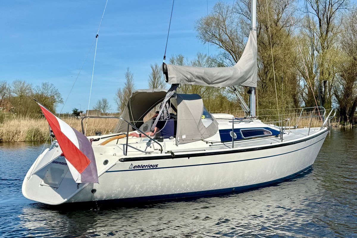 1988 Dehler 28