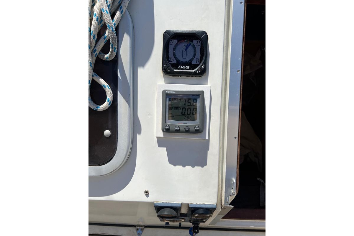 1992 Ferretti Yachts Altura 41