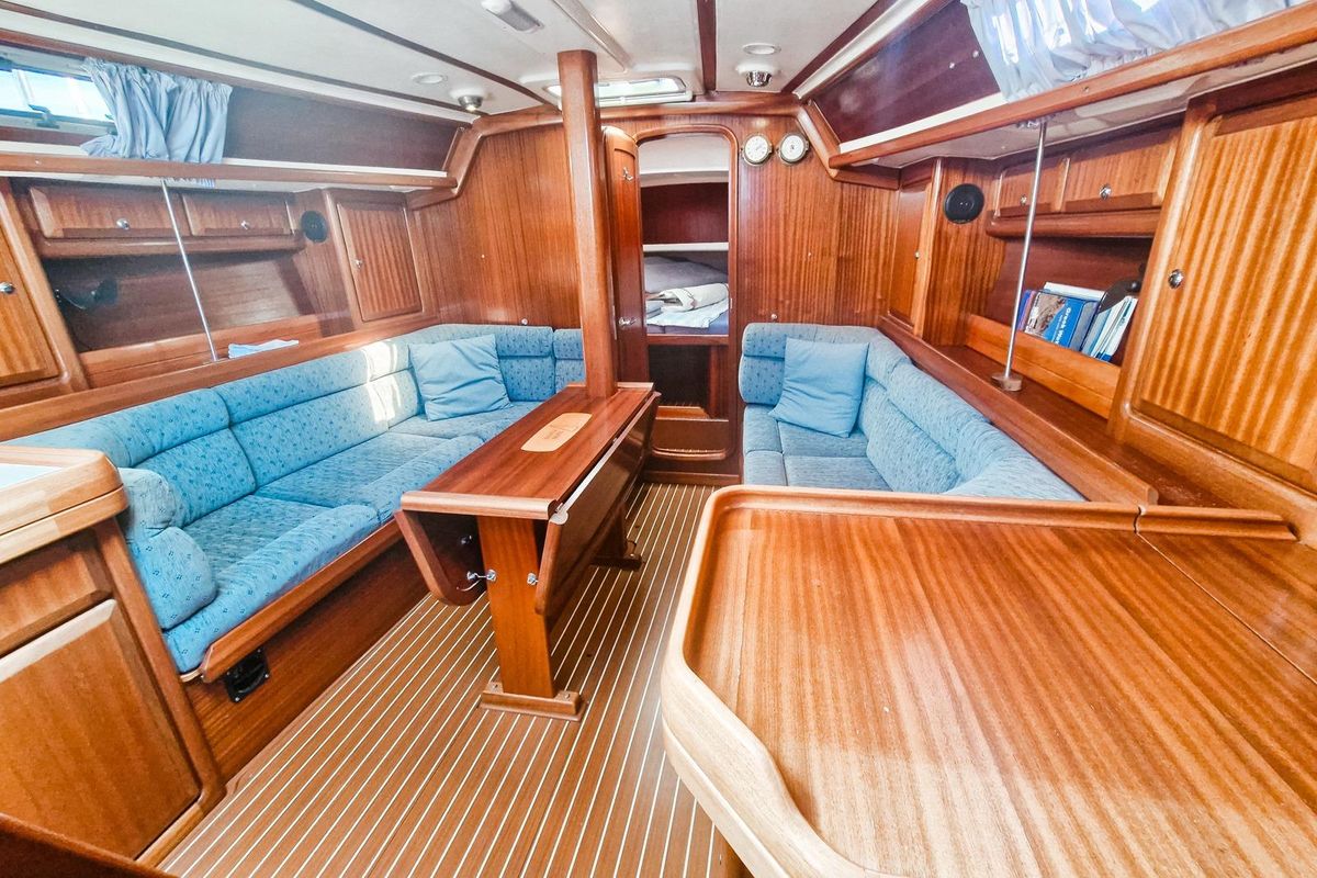 1999 Bavaria 38 Ocean