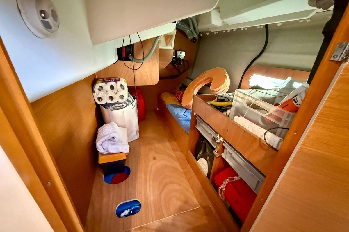 2018 Jeanneau Sun Odyssey 389