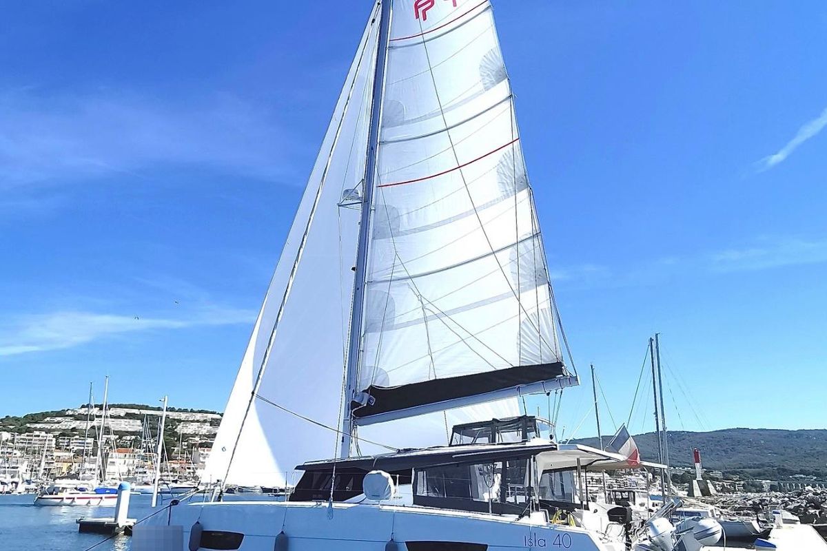 2021 Fountaine Pajot Isla 40