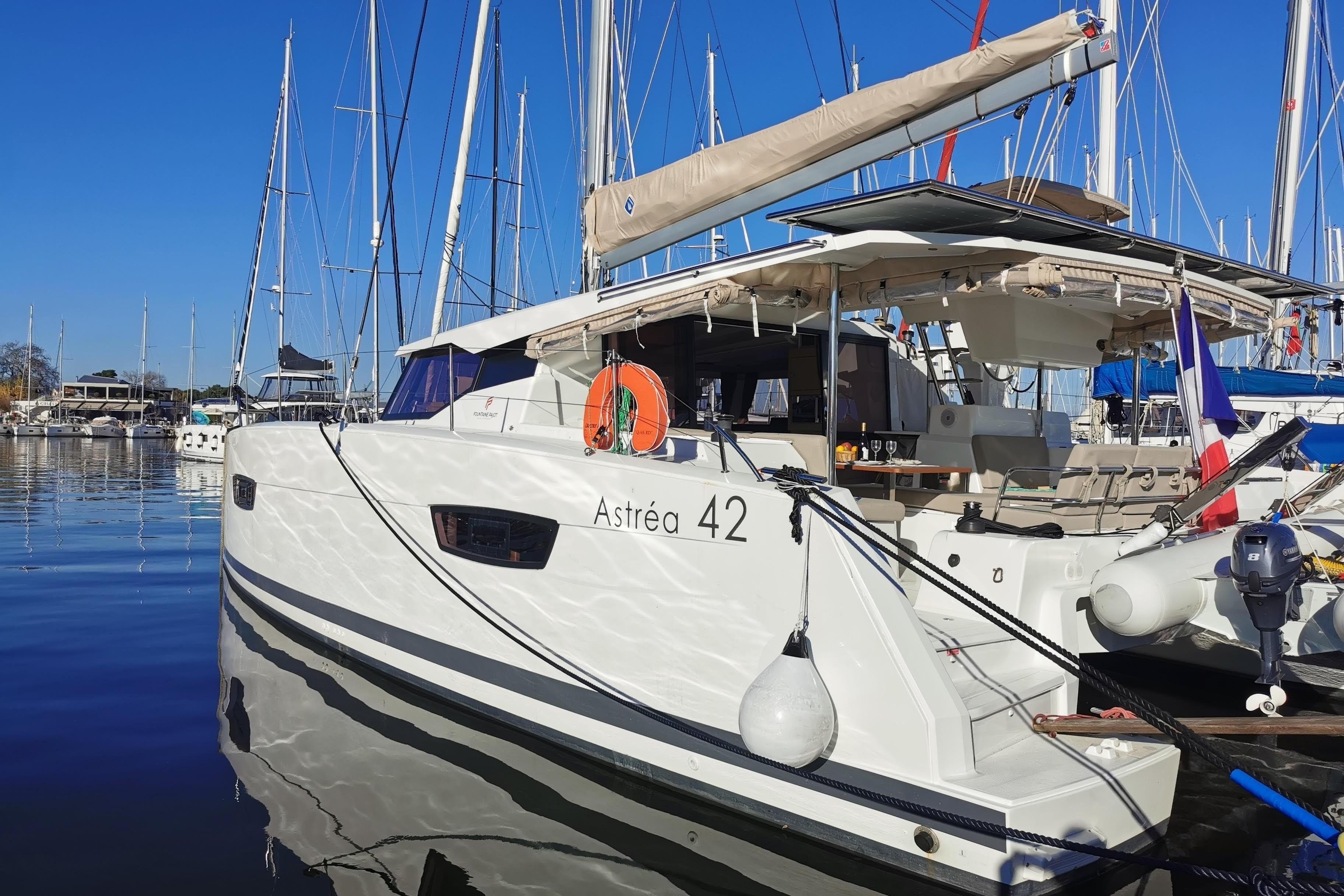 2024 Fountaine Pajot Astrea 42 Catamaran for sale in Marseille, Alpes-de-Haute-Provence, France