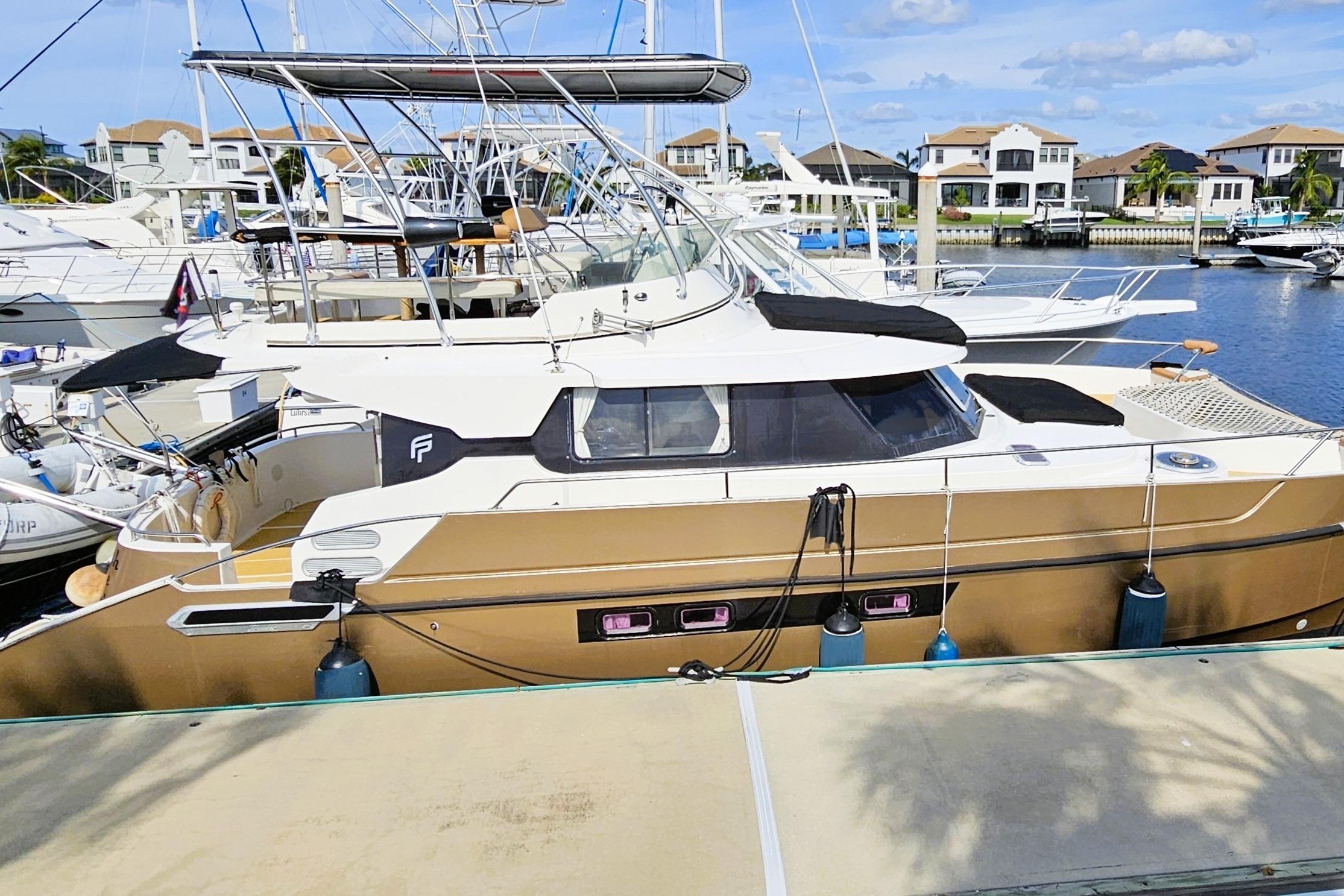 1999 Fountaine Pajot Maryland 37