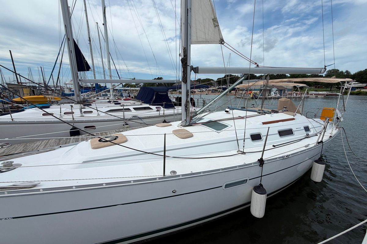 2008 Beneteau Oceanis 343
