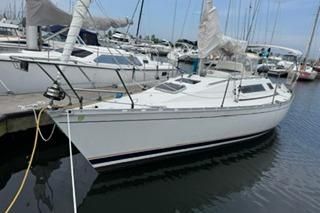 1986 Beneteau First 305