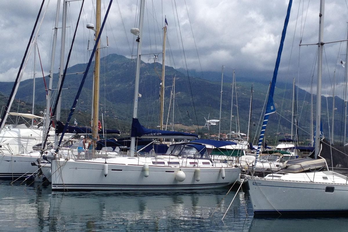 2009 Dufour 425 Grand Large