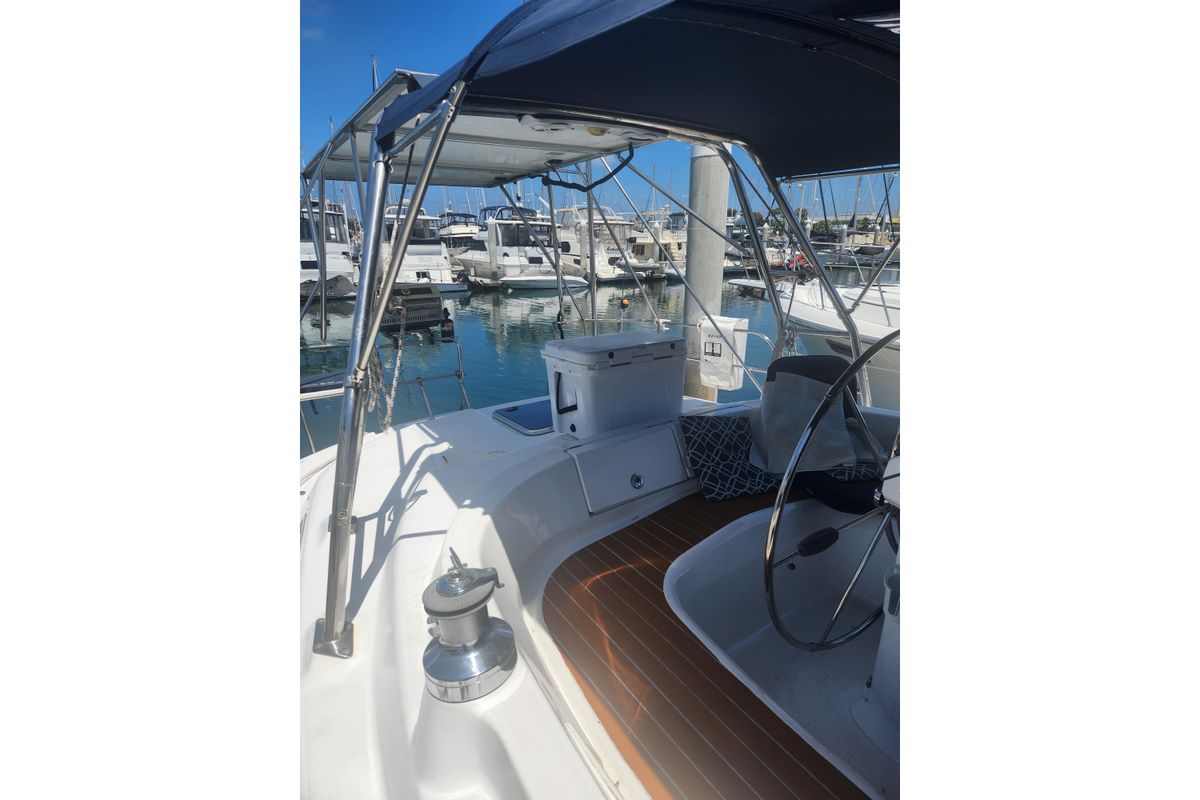 2008 Hunter 450
