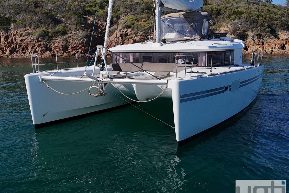 2017 Lagoon 450 F