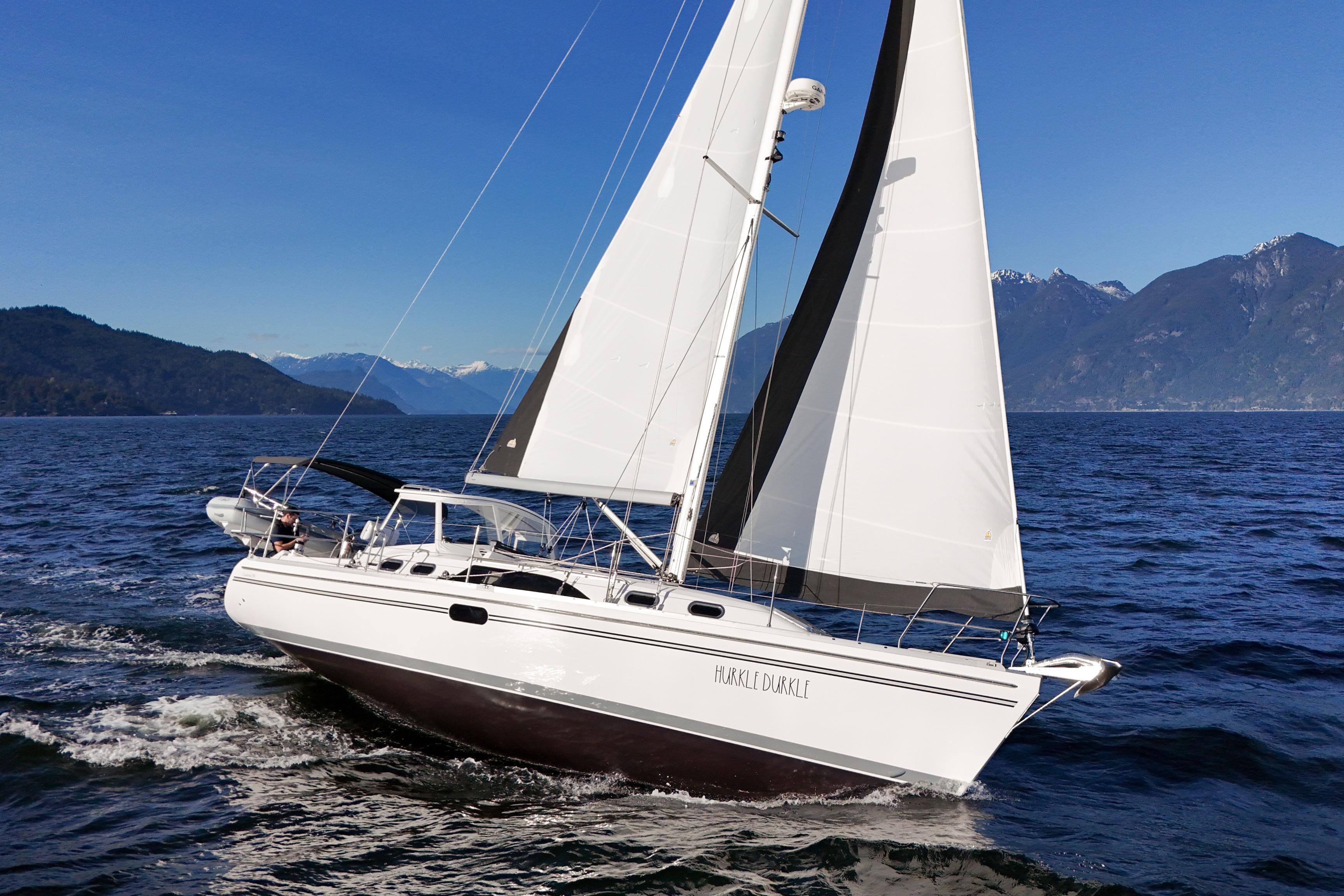 2017 Catalina 385 Boats
