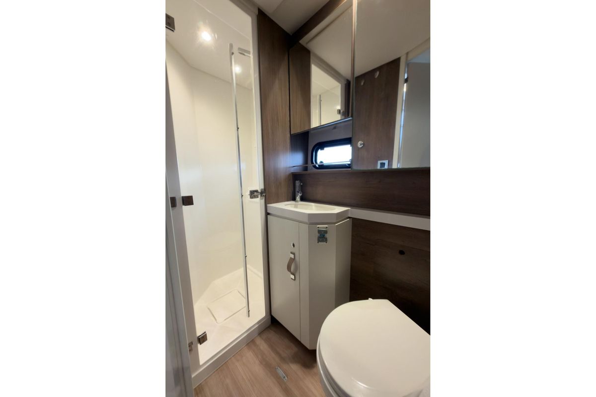 2024 Catana BALI 5.4