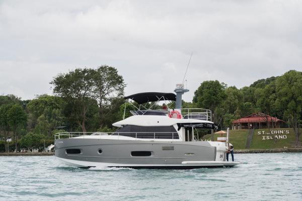 2017 Azimut Magellano 43 for sale in Singapore