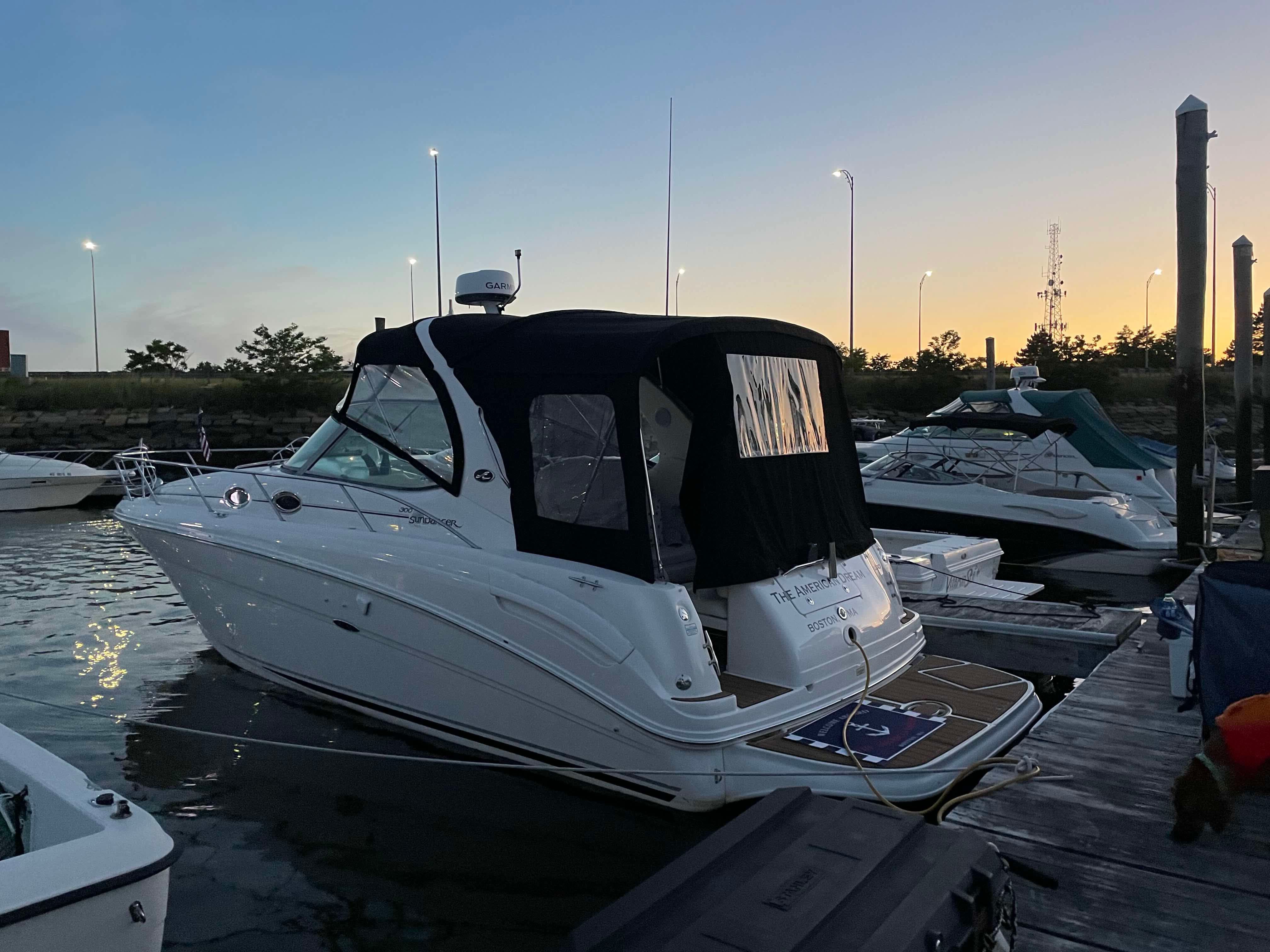 2004 Sea Ray 300 Sundancer for sale in Boston, Massachusetts