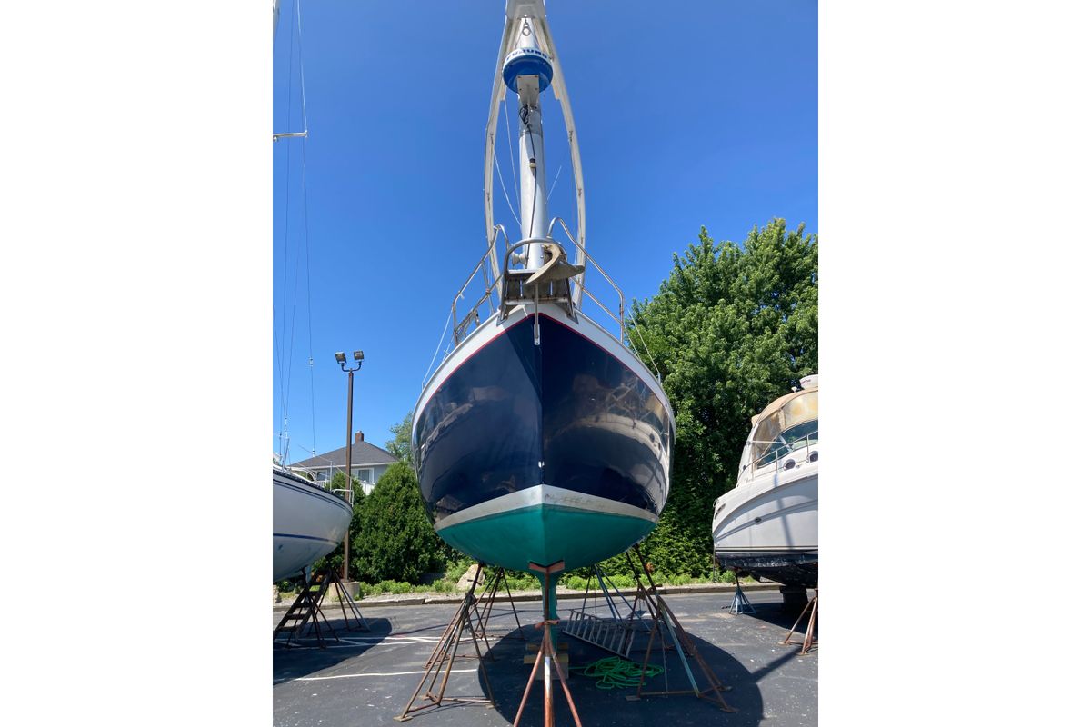 1981 Nonsuch Classic 30'