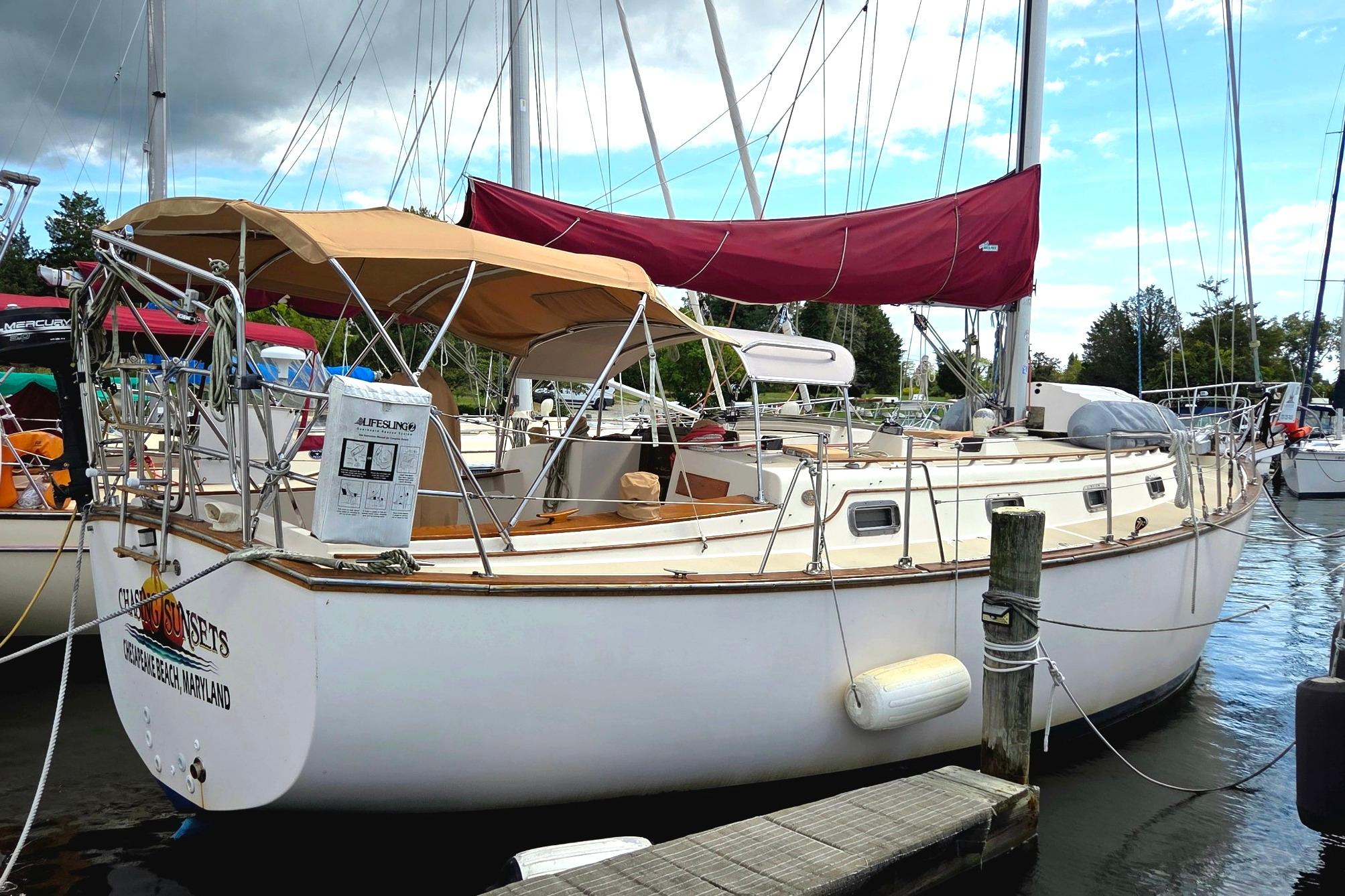 1989 Island Packet 38 for sale in Solomons, Maryland