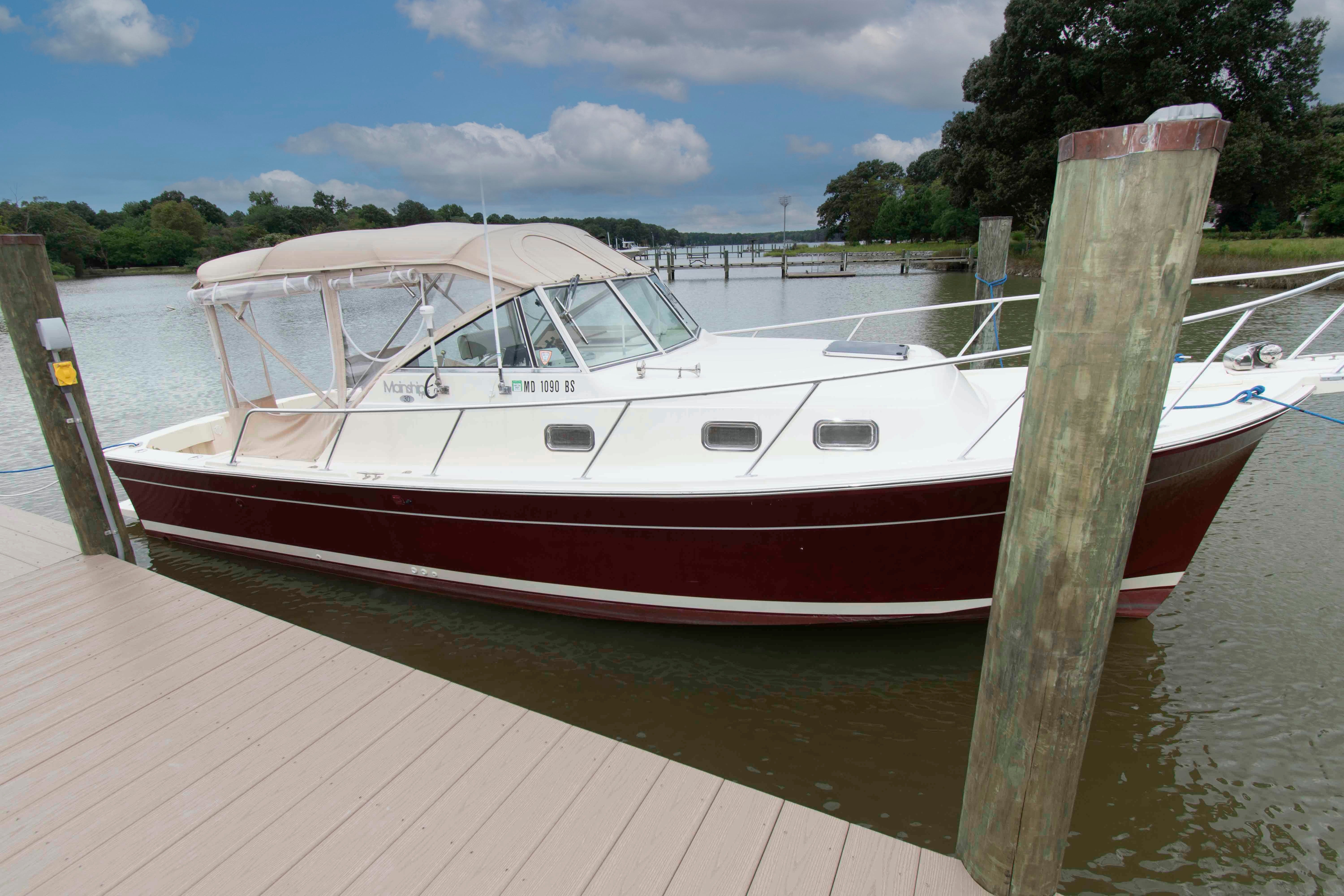 2001 Mainship Pilot 30