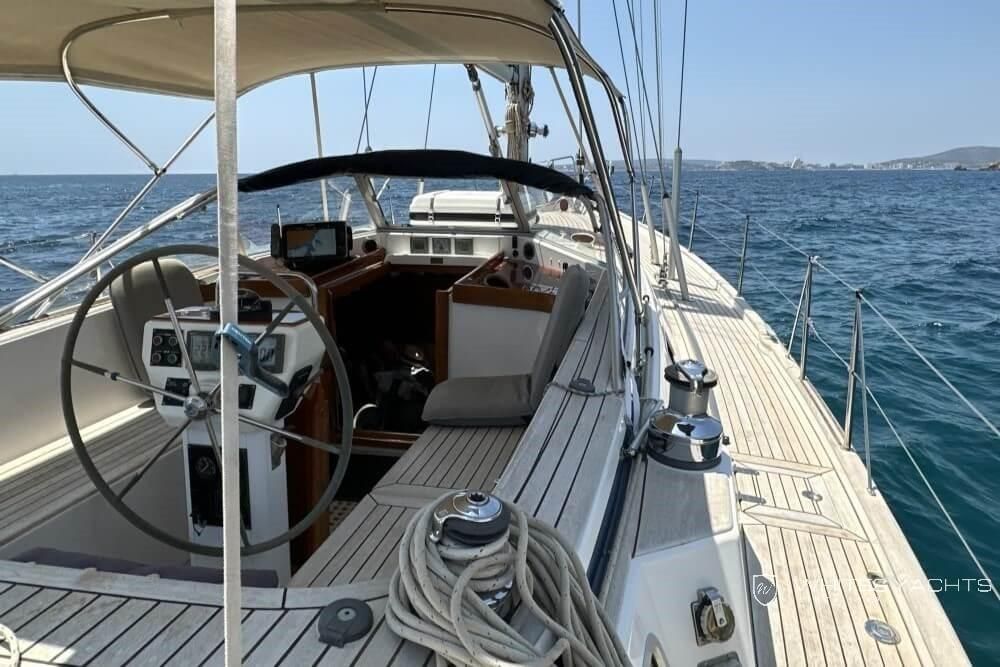 2002 Hallberg-Rassy 43