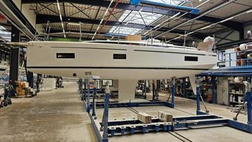 2024 Bavaria C38 Boats