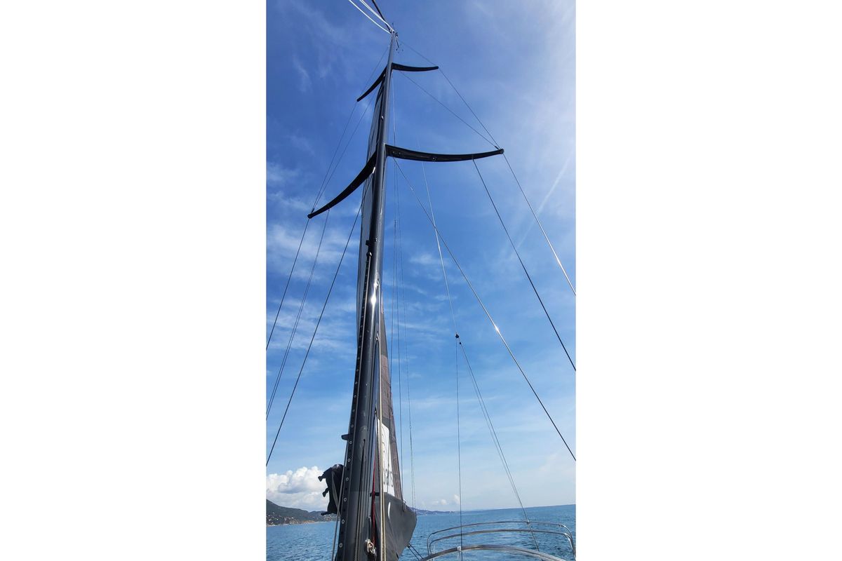 2011 Solaris 44