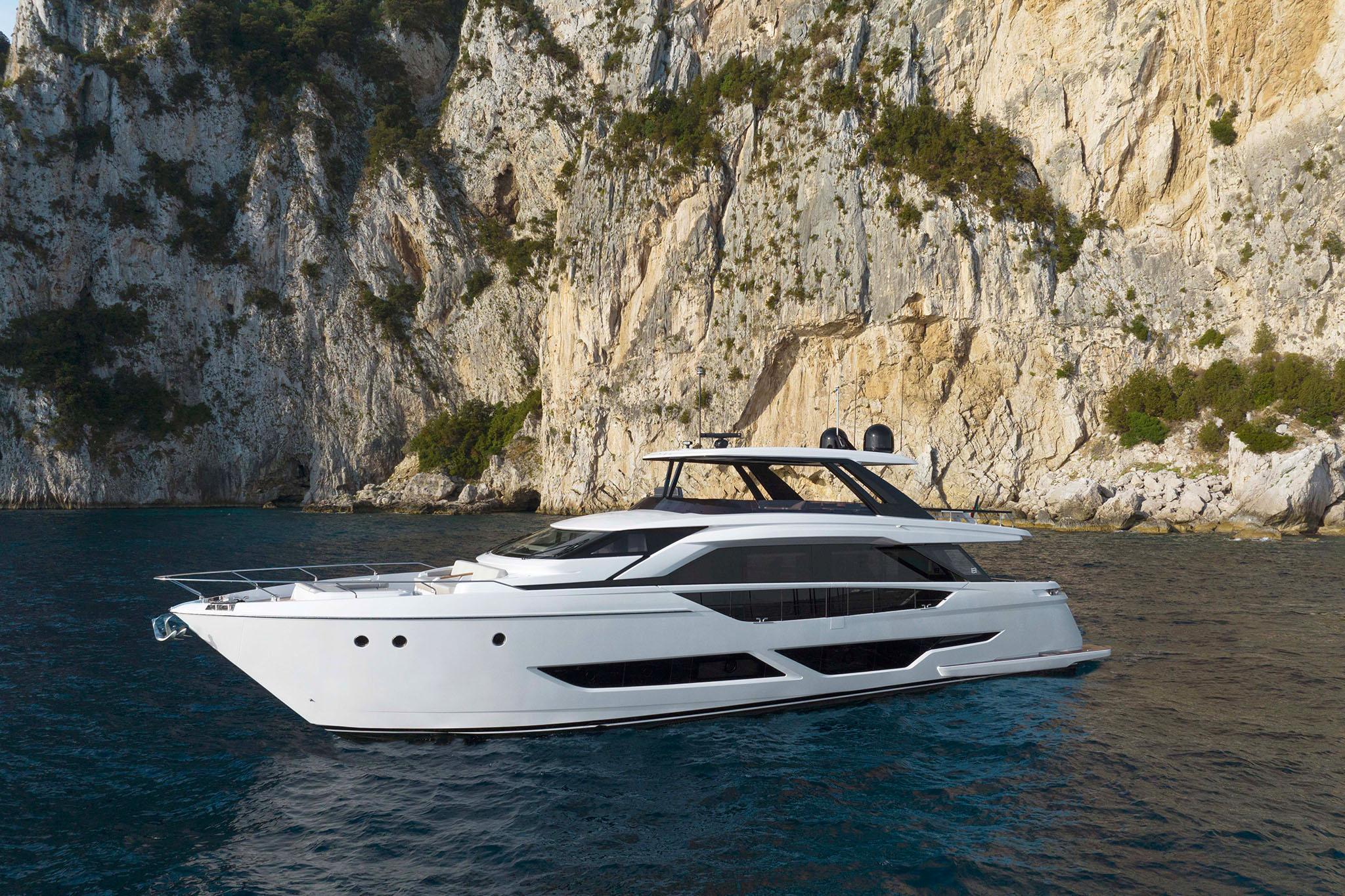 2026 290' Ferretti Yachts