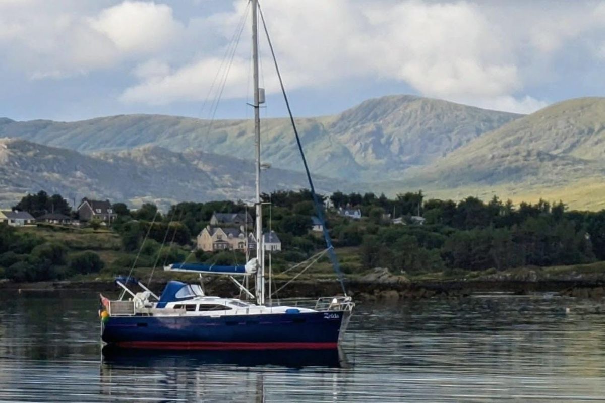 2000 Southerly 110